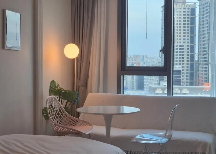 Rest, Triple Metro Line In Chungmuro Aparthotel *